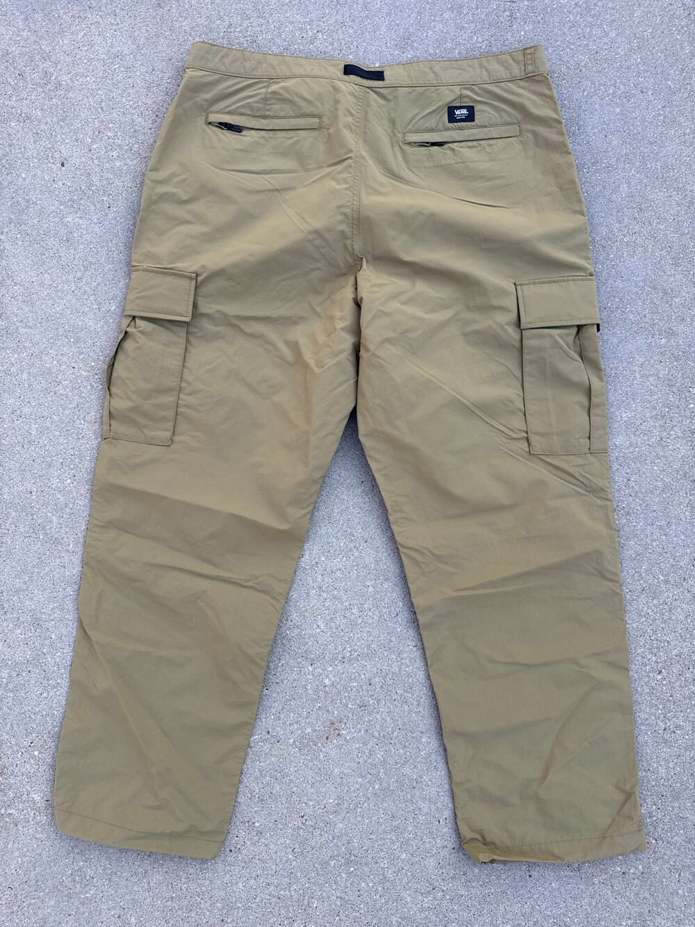 Vans MTE Service Cargo Paratrooper Pants Size 40 Loose Tapered Khaki Tan Belted